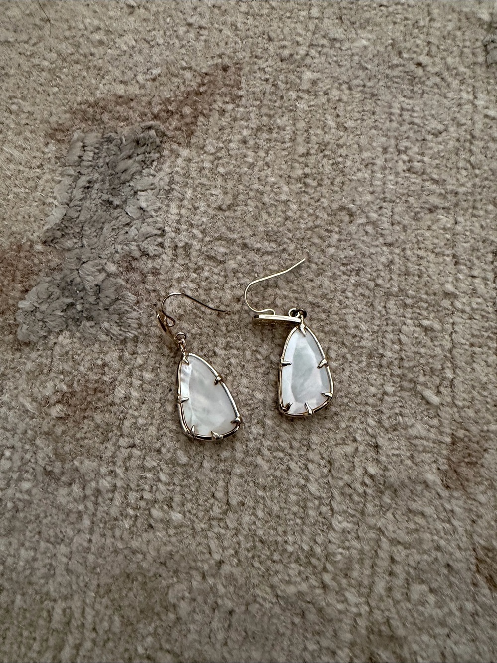 Kendra Scott iridescent Teardrop Dangle Earrings